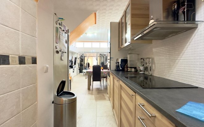 Resale - Town House -
Torrevieja - La Siesta - El Salado - Torreta