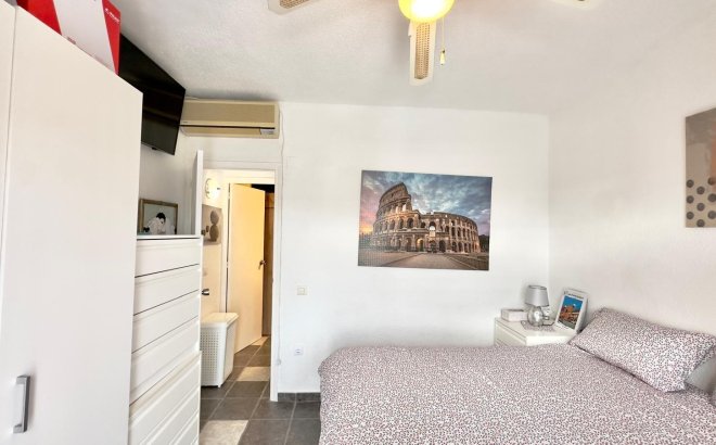 Resale - Town House -
Torrevieja - La Siesta - El Salado - Torreta