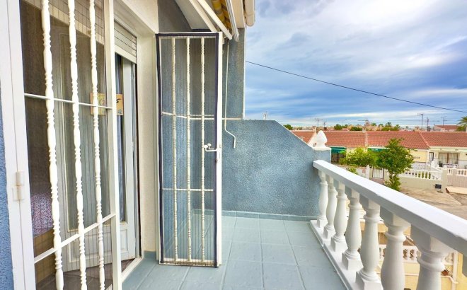 Resale - Town House -
Torrevieja - La Siesta - El Salado - Torreta