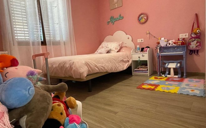 Resale - Town House -
Pilar de la Horadada - Zona Pueblo