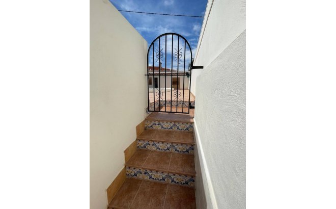 Resale - Town House -
Pilar de la Horadada - Zona Pueblo