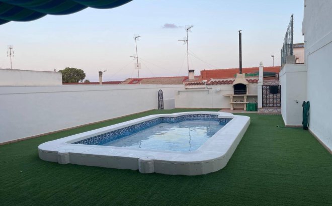 Resale - Town House -
Pilar de la Horadada - Zona Pueblo