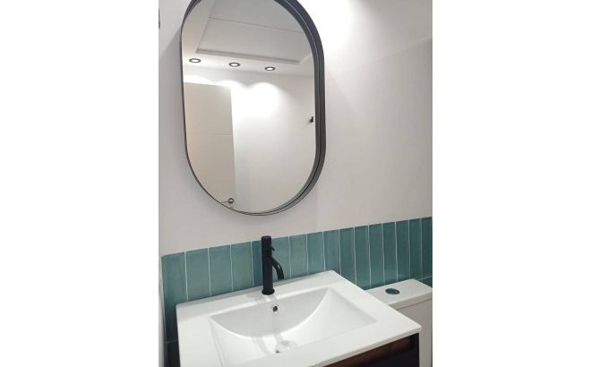 Herverkoop - Town House -
Pilar de la Horadada