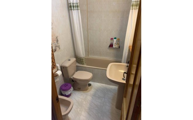 Resale - Dúplex -
Pilar de la Horadada - Torre De La Horadada