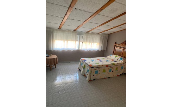 Resale - Dúplex -
Pilar de la Horadada - Torre De La Horadada