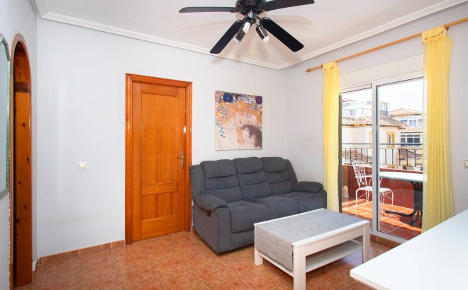 Resale - Bungalow -
Orihuela Costa - Rocio Del Mar