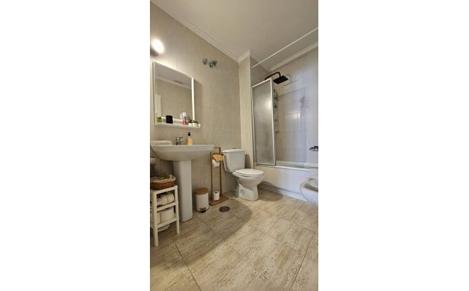 Resale - Penthouse -
Torrevieja - Acequion