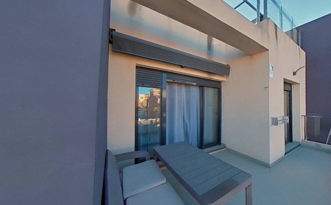 Resale - Apartment -
Pilar de la Horadada - La Torre De La Horadada