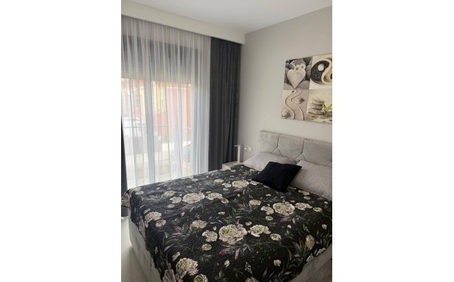 Resale - Apartment -
Pilar de la Horadada - La Torre De La Horadada