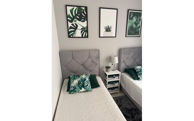 Resale - Apartment -
Pilar de la Horadada - La Torre De La Horadada