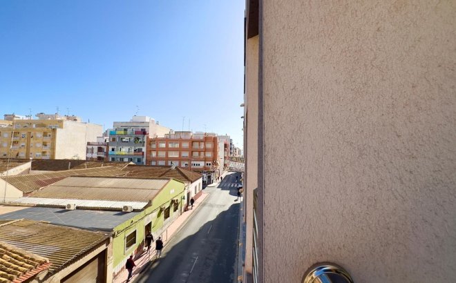 Herverkoop - Appartement -
Torrevieja