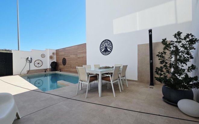 Resale - Villa -
Benijofar - Benimar