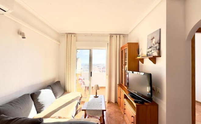 Resale - Apartment -
Torrevieja - Centro