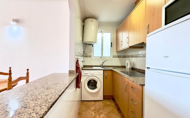 Resale - Apartment -
Torrevieja - Centro