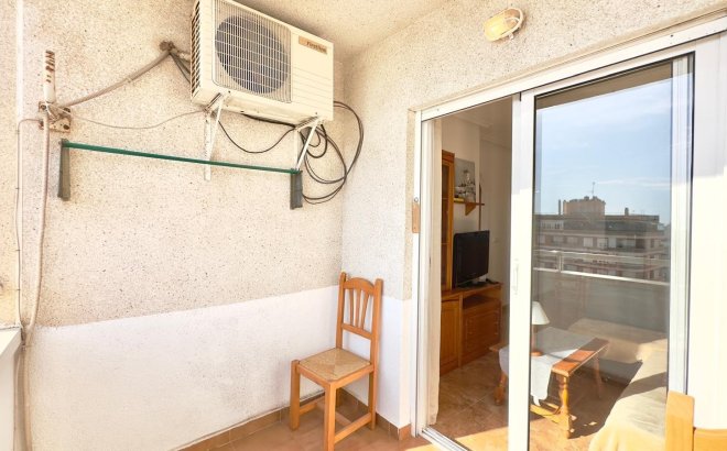 Resale - Apartment -
Torrevieja - Centro