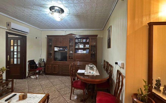 Resale - Apartment -
Torrevieja - Estacion De Autobuses