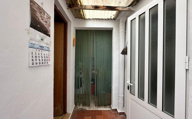 Resale - Apartment -
Torrevieja - Estacion De Autobuses