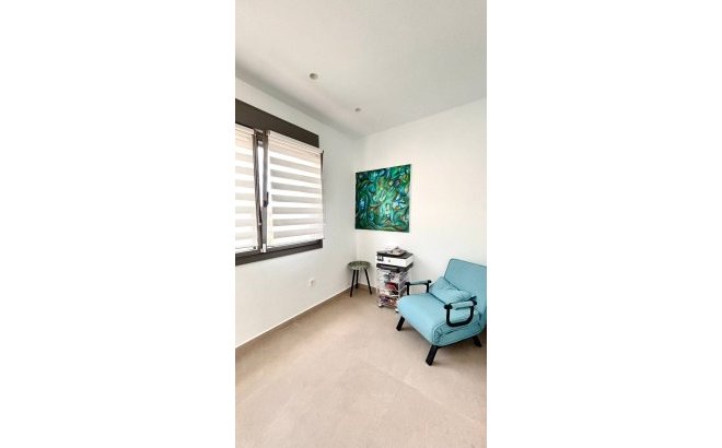 Herverkoop - Villa -
San Miguel de Salinas - Urbanizacion Blue Lagoon