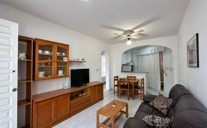 Resale - Bungalow -
Orihuela Costa - Los Almendros-la Florida