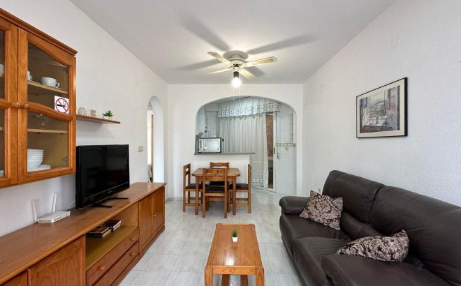 Resale - Bungalow -
Orihuela Costa - Los Almendros-la Florida