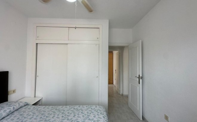 Resale - Bungalow -
Orihuela Costa - Los Almendros-la Florida