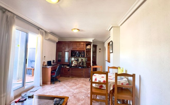 Herverkoop - Penthouse -
Torrevieja - PARQUE DE LAS NACIONES