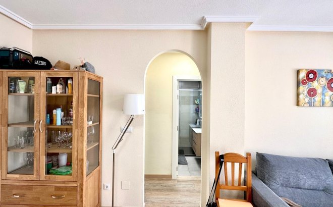 Resale - Bungalow -
Torrevieja - Torreblanca