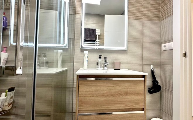 Resale - Bungalow -
Torrevieja - Torreblanca