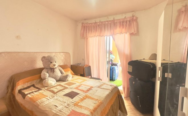 Herverkoop - Penthouse -
Torrevieja - Estacion De Autobuses