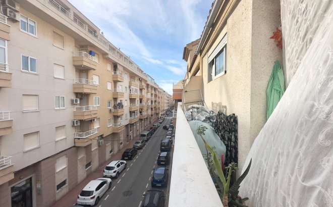 Herverkoop - Penthouse -
Torrevieja - Estacion De Autobuses