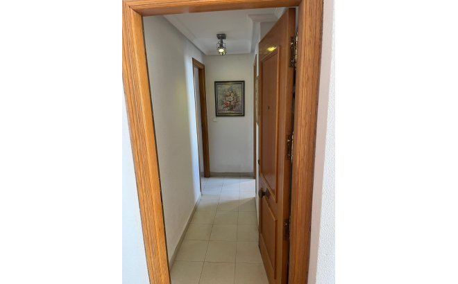 Resale - Apartment -
Orihuela Costa - Campoamor