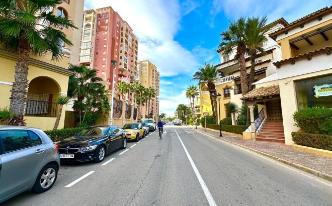 Resale - Apartment -
Torrevieja - Los Frutales