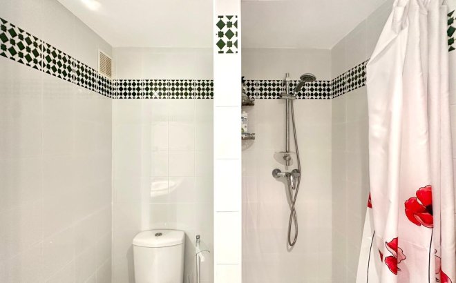 Resale - Apartment -
Torrevieja - Los Frutales