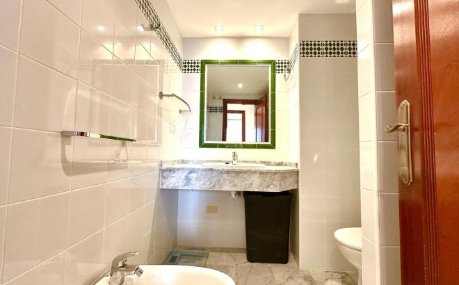 Resale - Apartment -
Torrevieja - Los Frutales