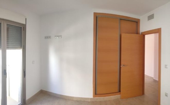 Resale - Apartment -
Torrevieja - Estacion De Autobuses