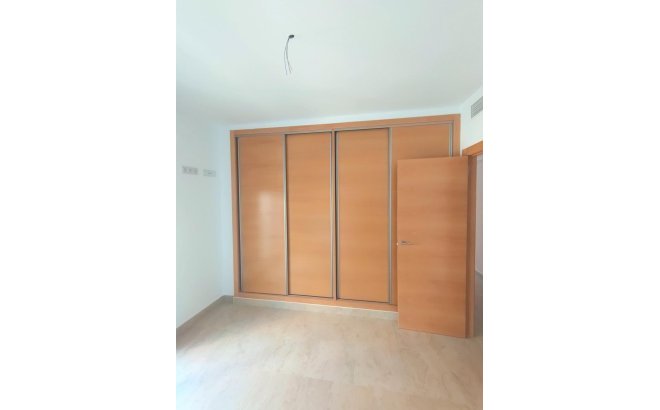 Resale - Apartment -
Torrevieja - Estacion De Autobuses