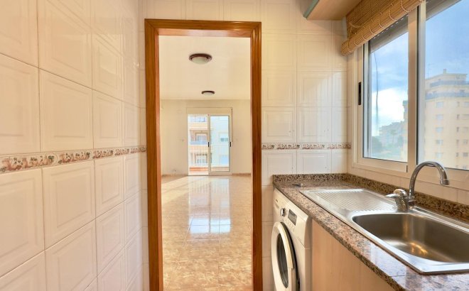 Resale - Apartment -
Torrevieja - Playa del Cura