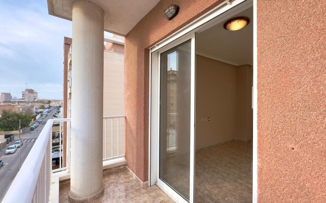 Resale - Apartment -
Torrevieja - Playa del Cura