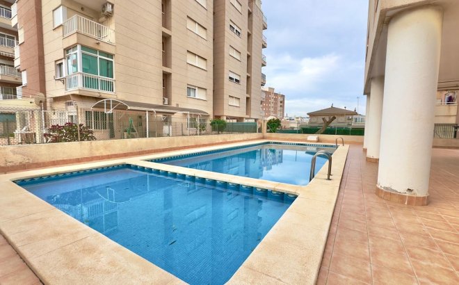 Resale - Apartment -
Torrevieja - Playa del Cura
