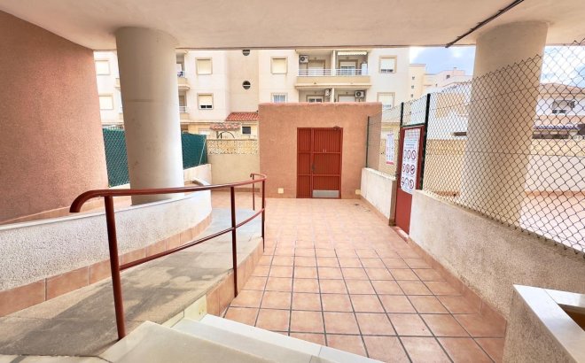 Resale - Apartment -
Torrevieja - Playa del Cura