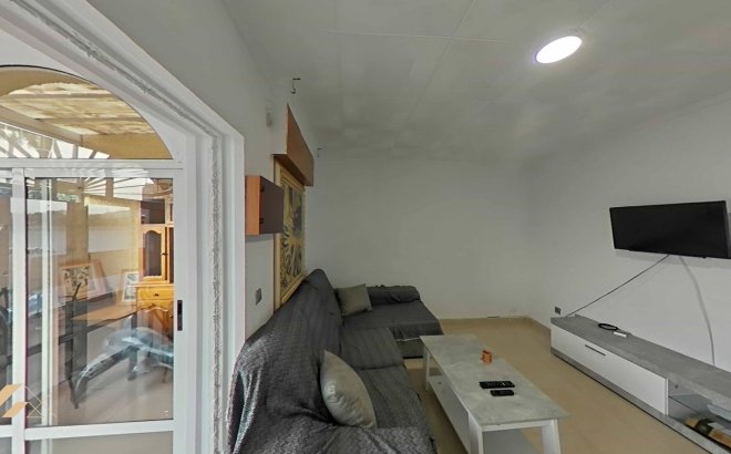 Resale - Villa -
Torrevieja - San Luis