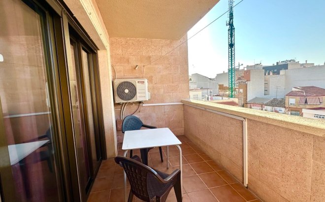 Herverkoop - Appartement -
Torrevieja