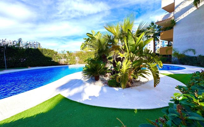 Resale - Apartment -
Torrevieja - Punta Prima