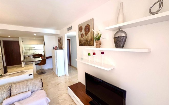 Resale - Apartment -
Torrevieja - Punta Prima