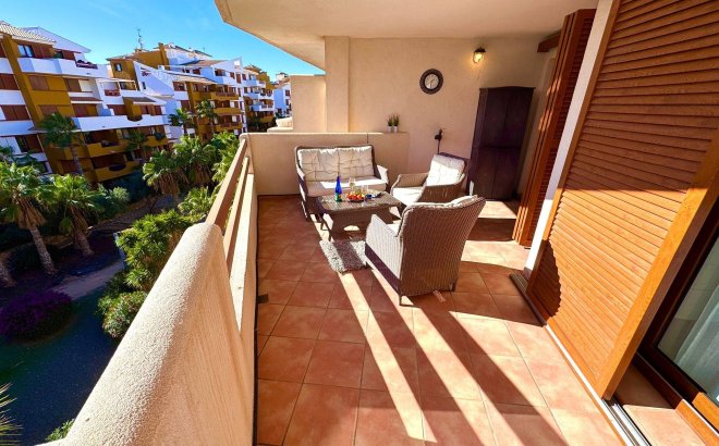Resale - Apartment -
Torrevieja - Punta Prima
