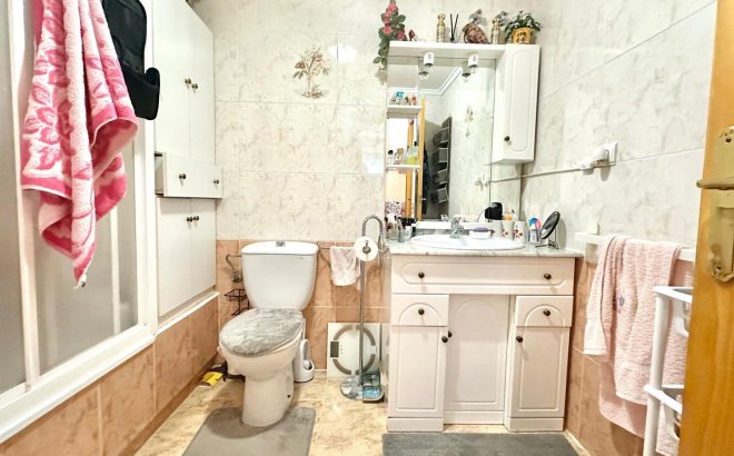 Resale - Apartment -
Torrevieja - Centro