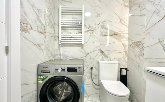 Resale - Apartment -
Torrevieja - Playa del Cura