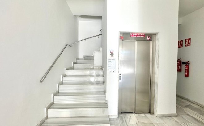 Herverkoop - Appartement -
Torrevieja