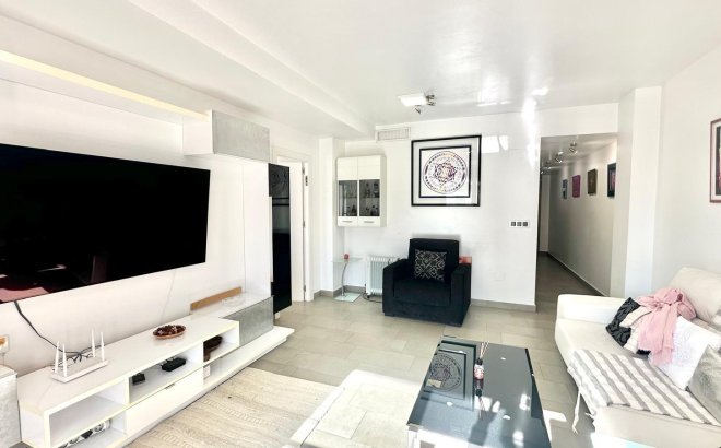 Herverkoop - Appartement -
Torrevieja