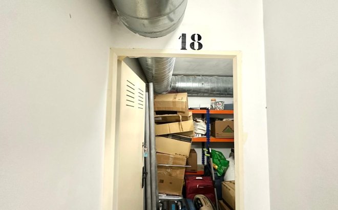 Herverkoop - Appartement -
Torrevieja